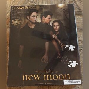 Twilight new moon collectible jigsaw puzzle
